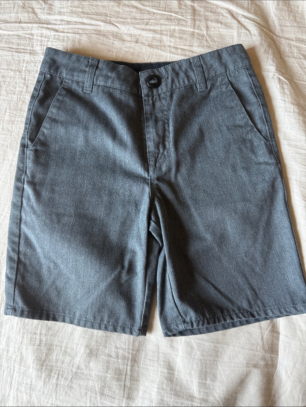 Gray Casual Shorts - Classic Everyday Style